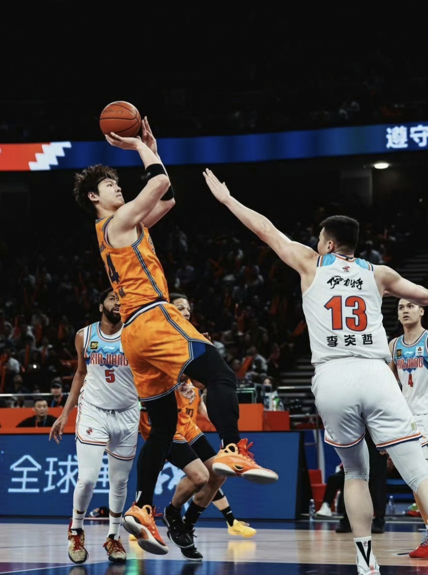 关于今晚山东男篮外线爆发——NBA常规赛节点到来；媒体盛赞；纪律约束更严格的信息-开云APP下载